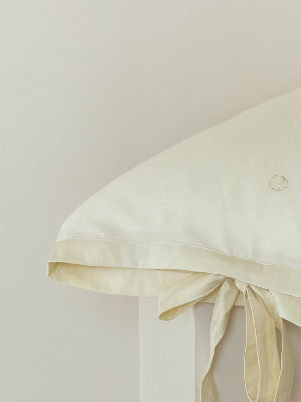 Bellisse Ivory & Blush Embroidered Washed Cotton Bedding Set original reference image 2