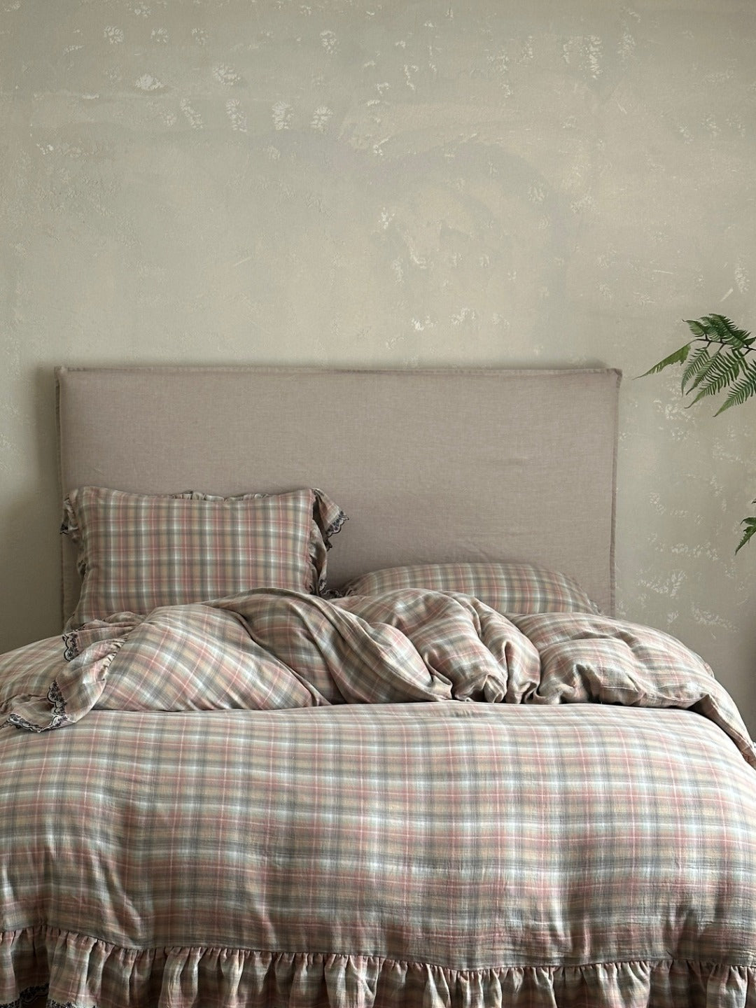 Meadowmist Pastel Plaid Lace Muslin Bedding Set original reference image 8